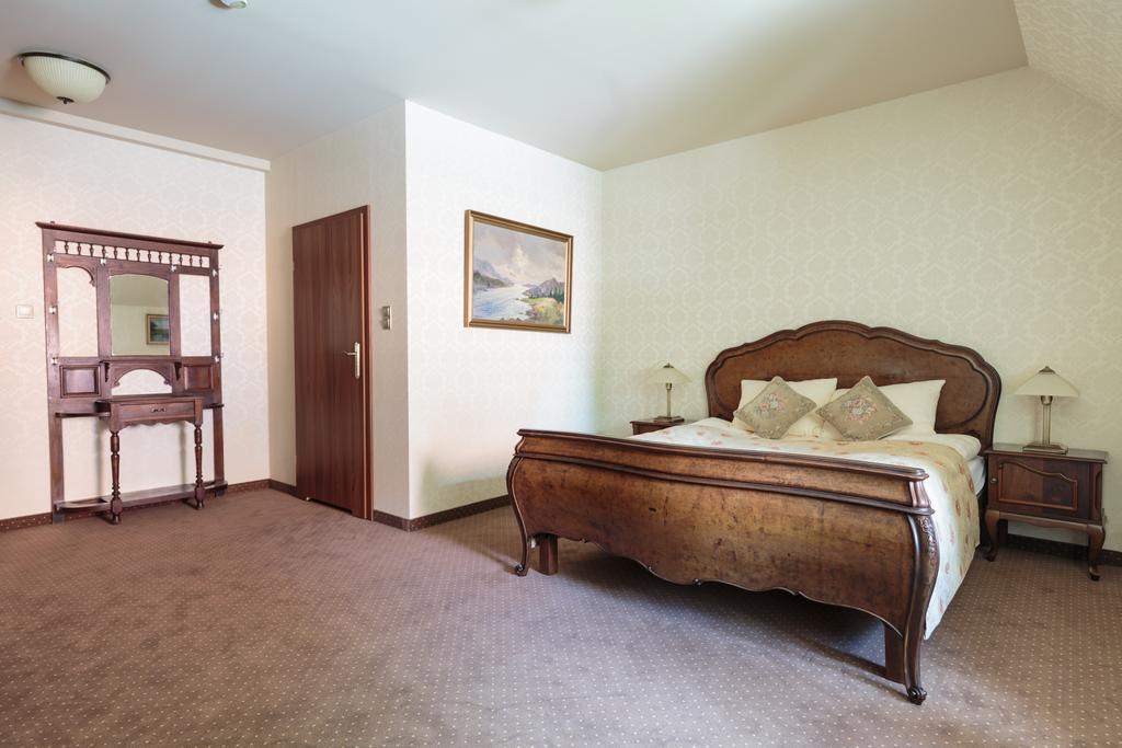 Hotel Folwark Zgierz Phòng bức ảnh