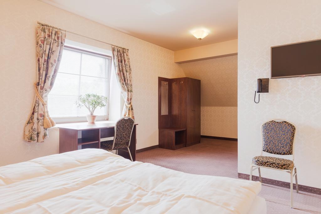 Hotel Folwark Zgierz Phòng bức ảnh