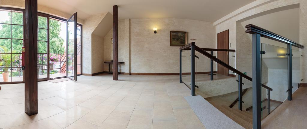 Hotel Folwark Zgierz Ngoại thất bức ảnh