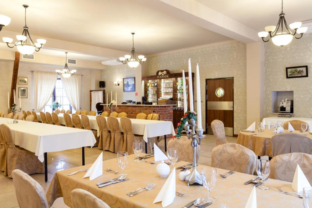 Hotel Folwark Zgierz Ngoại thất bức ảnh