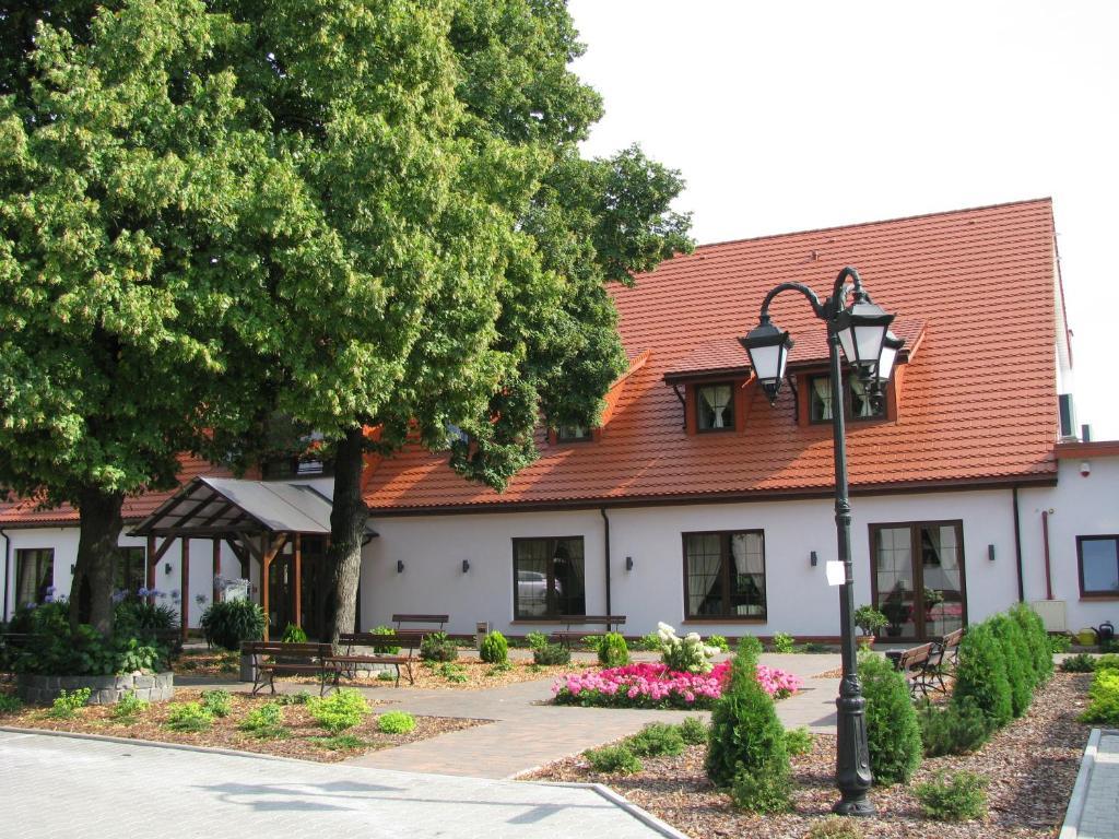 Hotel Folwark Zgierz Ngoại thất bức ảnh