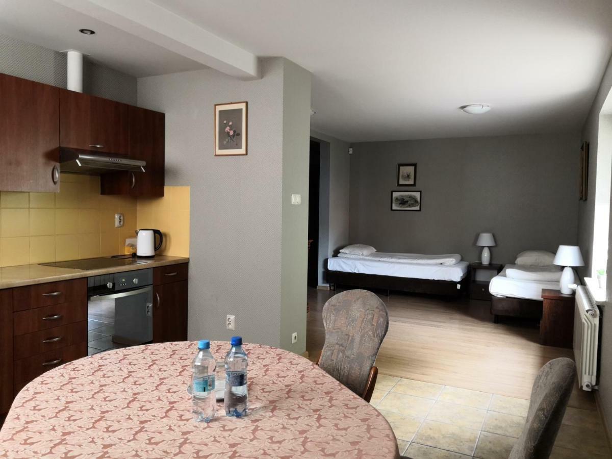 Hotel Folwark Zgierz Ngoại thất bức ảnh
